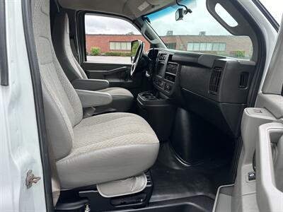 2019 GMC SAVANA 4500 G30   - Photo 18 - South Weymouth, MA 02190