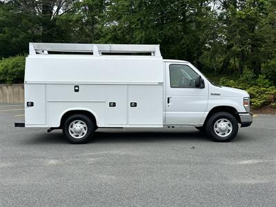 2016 Ford E-350 SD   - Photo 7 - South Weymouth, MA 02190
