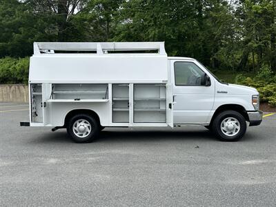 2016 Ford E-350 SD   - Photo 12 - South Weymouth, MA 02190