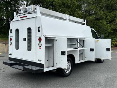 2016 Ford E-350 SD   - Photo 13 - South Weymouth, MA 02190