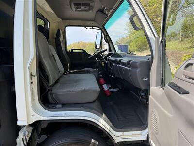 2005 GMC W4500 Dump Truck - Photo 18 - South Weymouth, MA 02190
