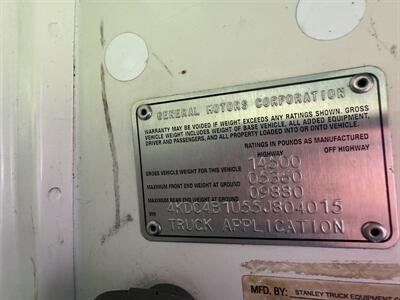 2005 GMC W4500 Dump Truck - Photo 20 - South Weymouth, MA 02190