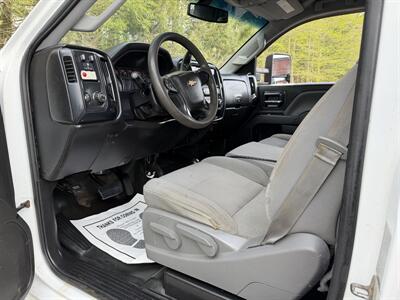 2015 Chevrolet Silverado 3500HD Dump Truck   - Photo 23 - South Weymouth, MA 02190