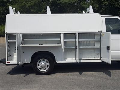 2022 Ford E-350 SD - Photo 25 - South Weymouth, MA 02190