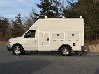 2017 Ford E-350 SD   - Photo 3 - South Weymouth, MA 02190