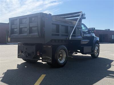 2018 Ford F-650 Dump Truck 10' Body - Photo 6 - South Weymouth, MA 02190