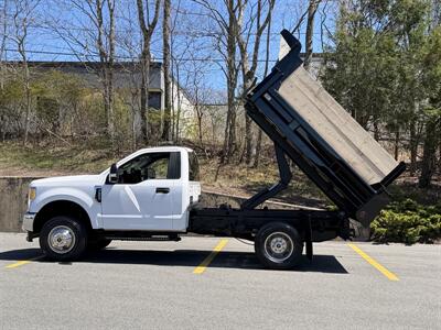 2017 Ford F-350 Super Duty XL   - Photo 9 - South Weymouth, MA 02190