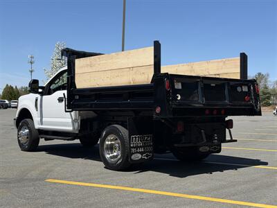 2017 Ford F-350 Super Duty XL   - Photo 4 - South Weymouth, MA 02190