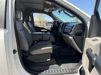 2017 Ford F-350 Super Duty XL   - Photo 18 - South Weymouth, MA 02190