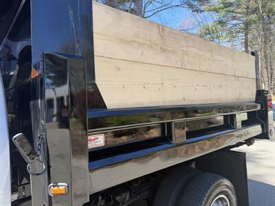 2017 Ford F-350 Super Duty XL   - Photo 16 - South Weymouth, MA 02190