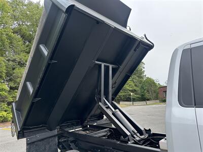 2020 Ford F550   - Photo 15 - South Weymouth, MA 02190