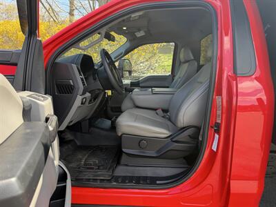 2017 Ford F-350 Super Duty XL   - Photo 15 - South Weymouth, MA 02190