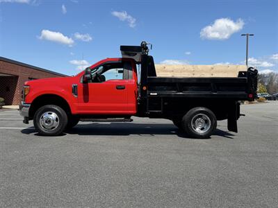 2017 Ford F-350 Super Duty XL   - Photo 3 - South Weymouth, MA 02190