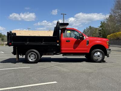 2017 Ford F-350 Super Duty XL   - Photo 26 - South Weymouth, MA 02190