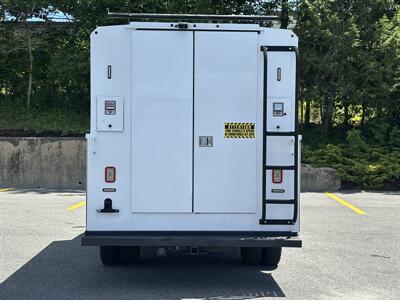 2018 Ford Transit 350 HD   - Photo 5 - South Weymouth, MA 02190
