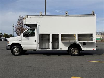 2016 Ford E-350 SD   - Photo 9 - South Weymouth, MA 02190