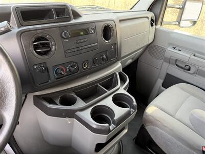 2016 Ford E-350 SD   - Photo 17 - South Weymouth, MA 02190