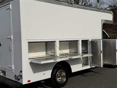 2016 Ford E-350 SD   - Photo 12 - South Weymouth, MA 02190