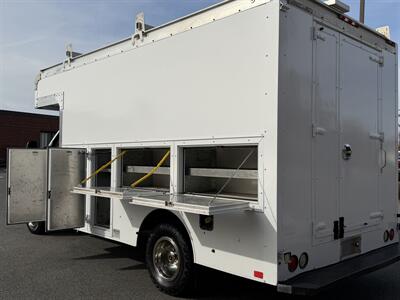 2016 Ford E-350 SD   - Photo 10 - South Weymouth, MA 02190