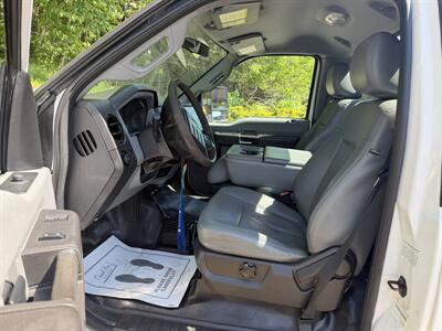 2014 Ford F550 4X4 Hooklift Dumpster Swaploader   - Photo 19 - South Weymouth, MA 02190