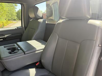 2014 Ford F550 4X4 Hooklift Dumpster Swaploader   - Photo 25 - South Weymouth, MA 02190