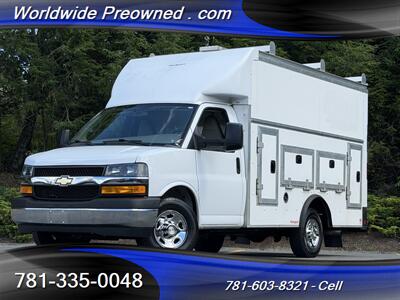 2022 Chevrolet Express 12' Utility Service Van 3500 Workport - Photo 1 - South Weymouth, MA 02190