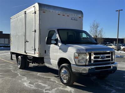 2011 Ford E450 14'   - Photo 10 - South Weymouth, MA 02190