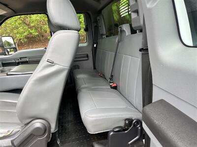 2015 Ford F-550 XL  Dump - Photo 14 - South Weymouth, MA 02190