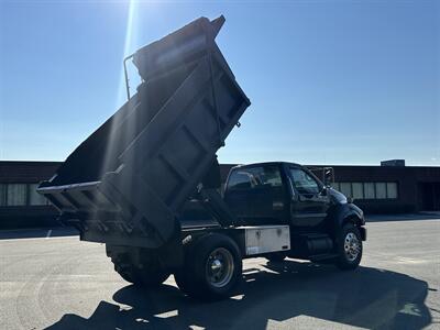 2006 Ford F750 Dump   - Photo 12 - South Weymouth, MA 02190