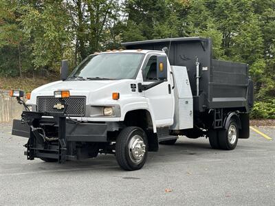 2009 Chevrolet 4500 Kodiak   - Photo 2 - South Weymouth, MA 02190