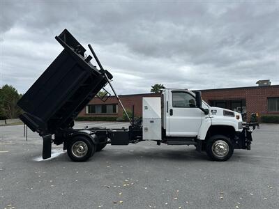 2009 Chevrolet 4500 Kodiak   - Photo 14 - South Weymouth, MA 02190