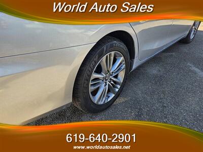 2015 Toyota Camry SE   - Photo 6 - San Diego, CA 92105