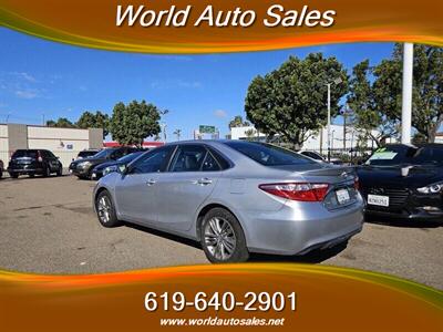 2015 Toyota Camry SE   - Photo 4 - San Diego, CA 92105