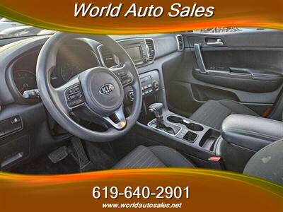 2018 Kia Sportage LX   - Photo 6 - San Diego, CA 92105