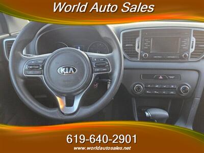 2018 Kia Sportage LX   - Photo 8 - San Diego, CA 92105