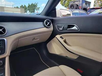 2018 MERCEDES-BENZ CLA   - Photo 15 - San Diego, CA 92105