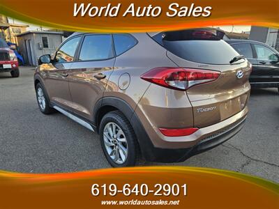 2017 Hyundai TUCSON SE - Photo 4 - San Diego, CA 92105