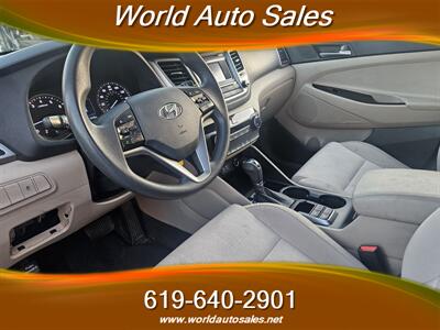 2017 Hyundai TUCSON SE - Photo 11 - San Diego, CA 92105