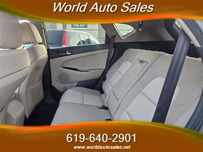 2017 Hyundai TUCSON SE - Photo 9 - San Diego, CA 92105