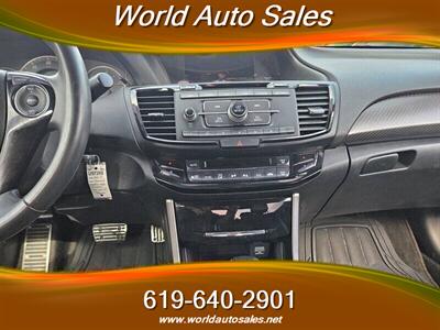 2017 Honda Accord Sport   - Photo 9 - San Diego, CA 92105