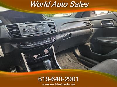 2017 Honda Accord Sport   - Photo 10 - San Diego, CA 92105