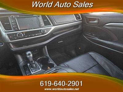 2019 Toyota Highlander Limited - Photo 11 - San Diego, CA 92105