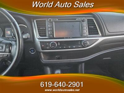 2019 Toyota Highlander Limited - Photo 13 - San Diego, CA 92105