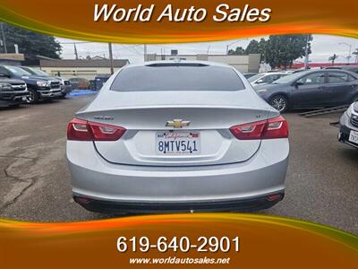 2018 Chevrolet Malibu LT   - Photo 5 - San Diego, CA 92105
