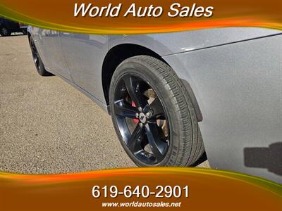 2017 Dodge Charger R/T   - Photo 6 - San Diego, CA 92105