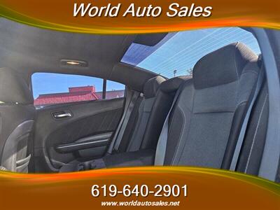 2017 Dodge Charger R/T   - Photo 9 - San Diego, CA 92105