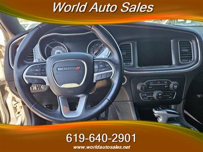 2017 Dodge Charger R/T   - Photo 10 - San Diego, CA 92105