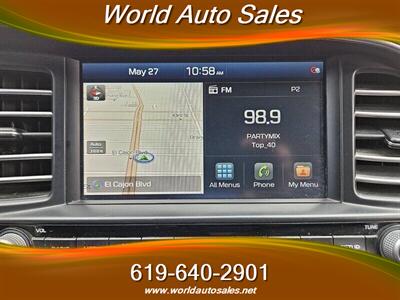 2020 Hyundai ELANTRA Sport   - Photo 14 - San Diego, CA 92105