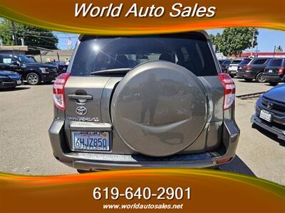 2009 Toyota RAV4   - Photo 5 - San Diego, CA 92105
