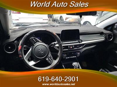 2019 Kia Forte LXS   - Photo 7 - San Diego, CA 92105